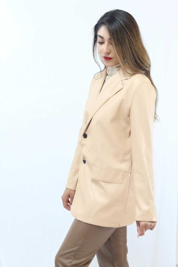    Breanna-coat-marca-mexicana-modelo3